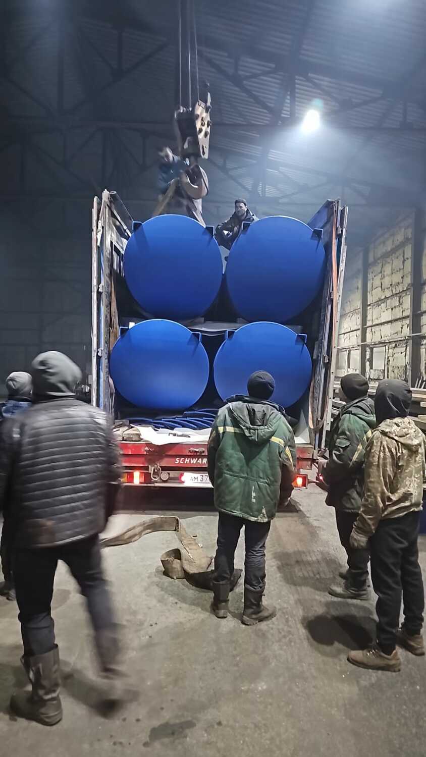 Погрузка комплекта звена МПКТ-на автотранспорт