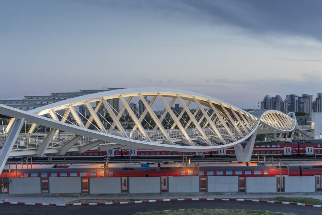 Арочно-фермовый пешеходный мост Beer Sheva North Station Footbridge