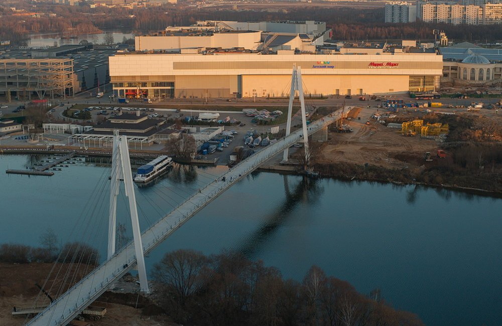 Пешеходный вантовый Павшинский мост (Спасский мост)